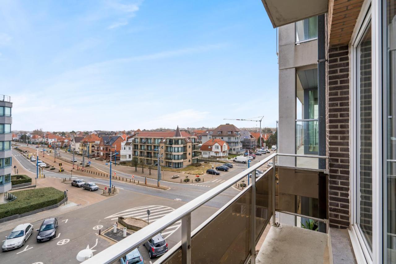 Ferienwohnung Luxurious And Unique Design App Centre Koksijde Exterior foto